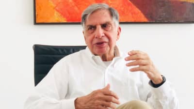 रतन टाटा कालवश, राज्य सरकारतर्फे एक दिवसाचा शासकीय दुखवटा जाहीर, वरळीत होणार अंत्यसंस्कार