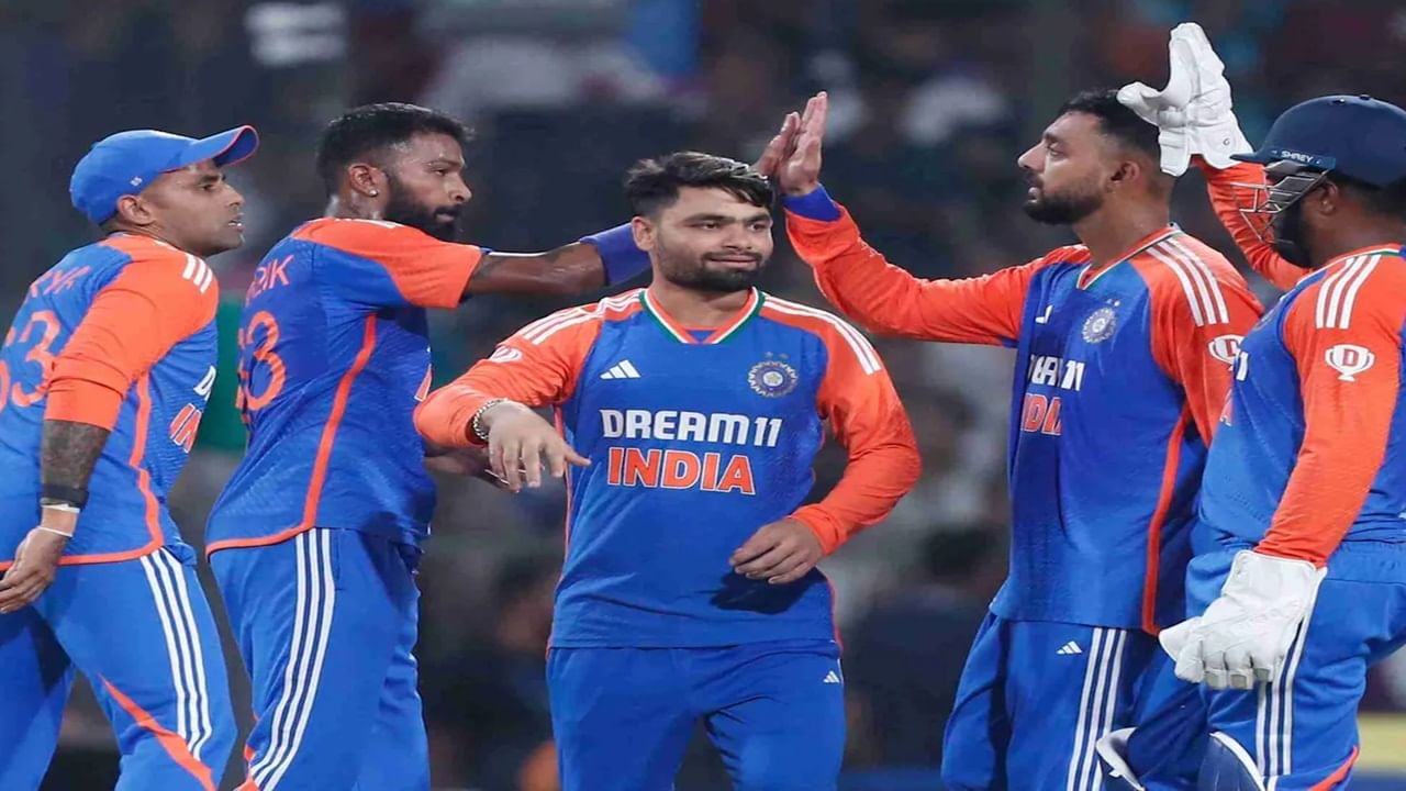 IND vs BAN : टीम इंडियाने बांगलादेशला गुंडाळलं, विजयासाठी 128 धावांचं आव्हान