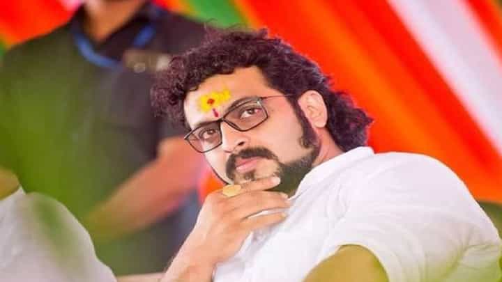 'तुम्ही फक्त खोटे छत्रपती होऊ शकतात', अमोल कोल्हेंच्या 'त्या' टीकेवर कोणाचा पलटवार? 'तुम्ही फक्त खोटे छत्रपती होऊ शकतात', अमोल कोल्हेंच्या 'त्या' टीकेवर कोणाचा पलटवार?