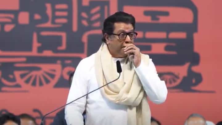 MNS Candidate : मारहाण करत लुटलं अन् केली जबरी चोरी, विधानसभेच्या तोंडावर मनसेच्या उमेदवारावर गुन्हा दाखल MNS Candidate : मारहाण करत लुटलं अन् केली जबरी चोरी, विधानसभेच्या तोंडावर मनसेच्या उमेदवारावर गुन्हा दाखल