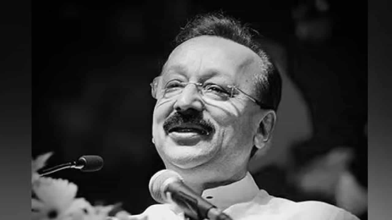 बाबा सिद्दिकींची हत्या; कधी-कुठे होणार अंत्यसंस्कार? कूपरमध्ये मृतदेहाचं शवविच्छेदन सुरु बाबा सिद्दिकींची हत्या; कधी-कुठे होणार अंत्यसंस्कार? कूपरमध्ये मृतदेहाचं शवविच्छेदन सुरु