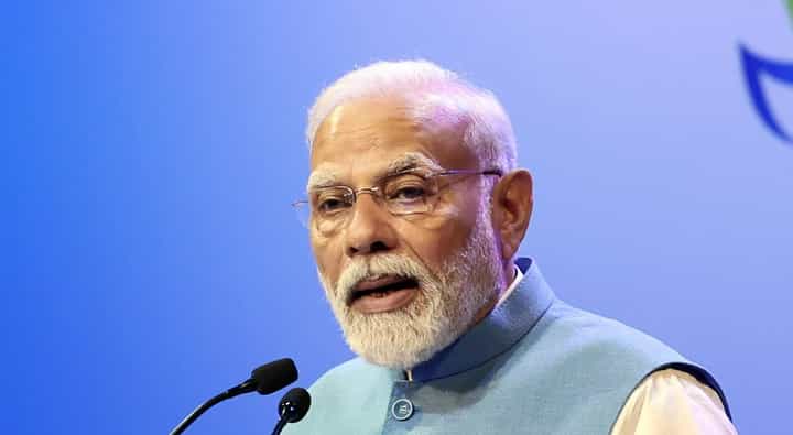 कॉंग्रेस तरुणांना ड्रग्जच्या नशेत ढकलत आहे, मोदींनी केला धक्कादायक आरोप कॉंग्रेस तरुणांना ड्रग्जच्या नशेत ढकलत आहे, मोदींनी केला धक्कादायक आरोप