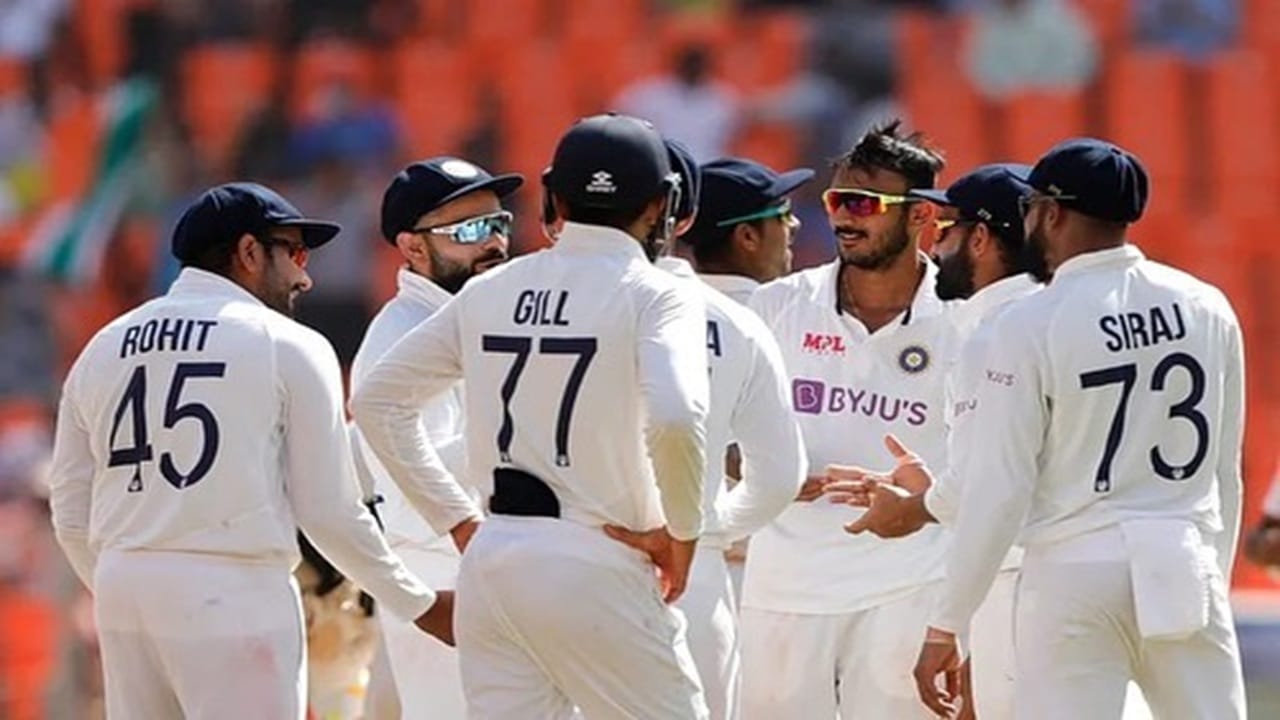 IND vs NZ: टीम इंडियाला पहिल्या टेस्टआधी झटका! या खेळाडूच्या खेळण्यावर सस्पेन्स IND vs NZ: टीम इंडियाला पहिल्या टेस्टआधी झटका! या खेळाडूच्या खेळण्यावर सस्पेन्स