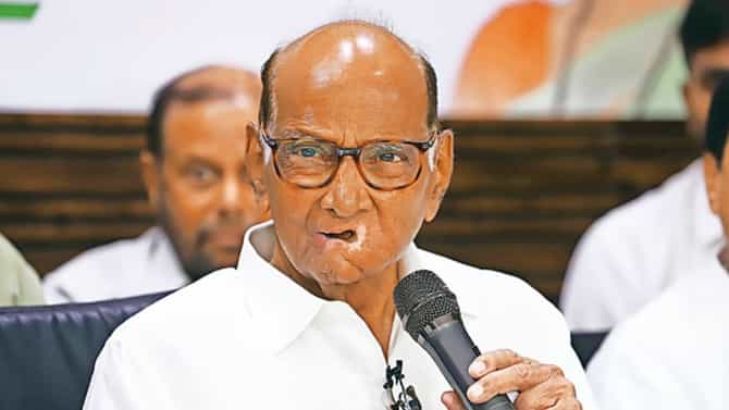 एका झटक्यात ७० हजार कोटी रुपयांची शेतकरी कर्जमाफी...शरद पवार यांनी सांगितला तो किस्सा