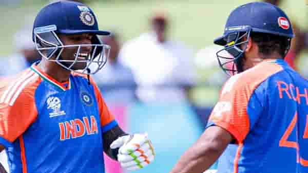 SA vs IND : सूर्यकुमार यादवकडे रोहित शर्माचा महारेकॉर्ड उद्धस्त करण्याची संधी, फक्त इतक्या धावांचीच गरज