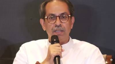 Uddhav Thackeray Interview : त्यांनी पंतप्रधान म्हणून मणिपूरमध्ये जावं, विमानाच्या उड्डाणाला परवानगी नाकारल्यानं ठाकरेंचा संताप