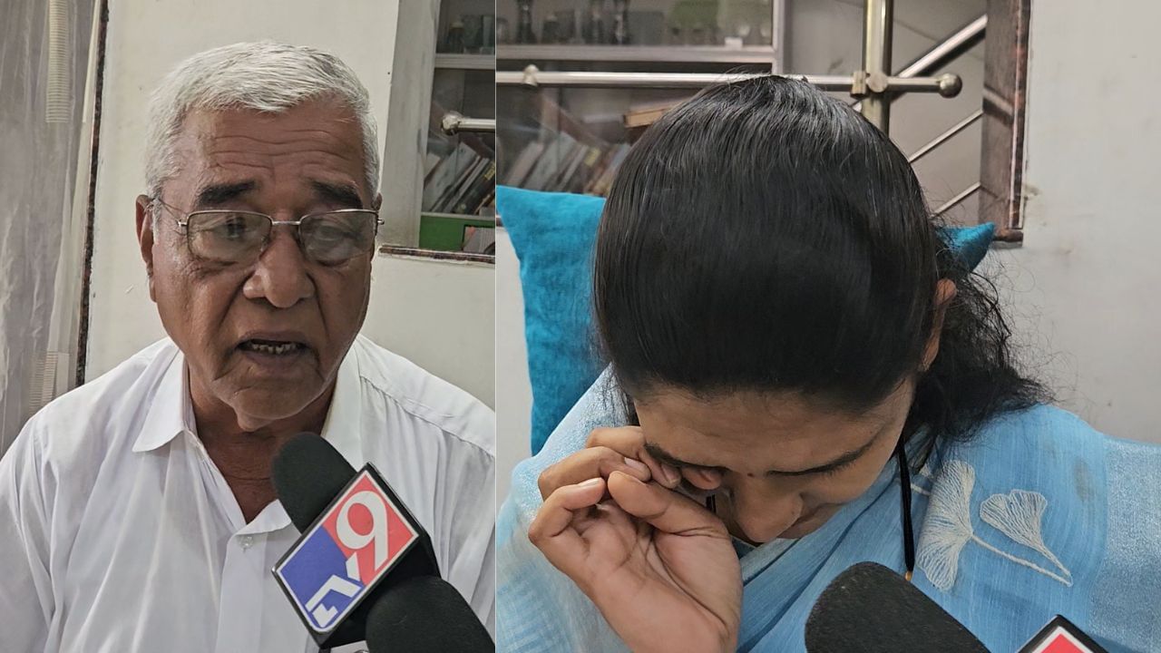 उन्मेष पाटील यांच्या कुटुंबीयांना अश्रू अनावर, उद्धव ठाकरेंकडून एबी फॉर्म मिळाल्यानंतर भावूक उन्मेष पाटील यांच्या कुटुंबीयांना अश्रू अनावर, उद्धव ठाकरेंकडून एबी फॉर्म मिळाल्यानंतर भावूक