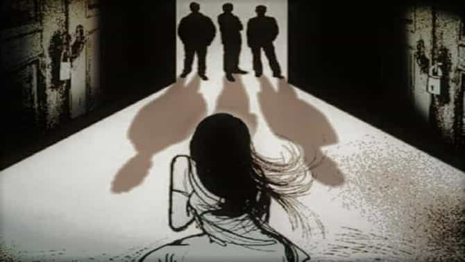Mumbai Crime : लिफ्ट देतो सांगत कारमध्ये बसवलं, तरूणीवर सामूहिक अत्याचार