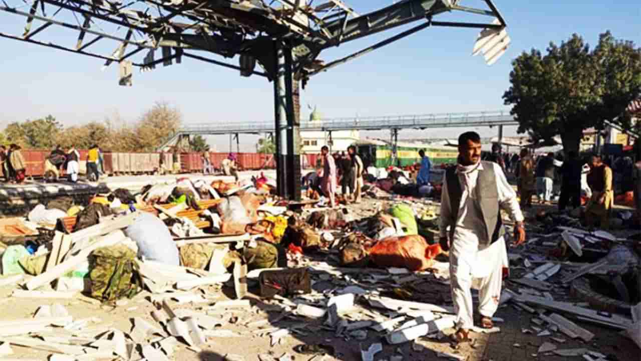 Pakistan Bomb Blast : क्वेटा रेल्वे स्टेशनवर सूसाईड अटॅक; या संघटनेने पाकिस्तानला हादरवलं, 14 सैनिकांसह 25 लोकांचा मृत्यू