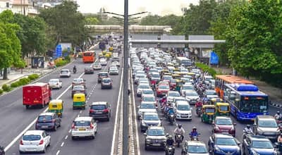 Diesel Vehicle Ban: नवीन असो वा जुन्या डिझेल वाहनांवर येणार बंदी, कारण जाणून घ्या...