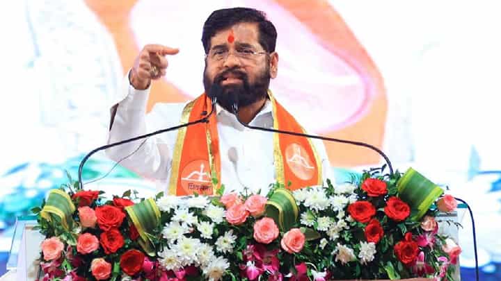 Eknath Shinde : महायुतीच्या विजयनानंतर एकनाथ शिंदे म्हणाले, ही तर लँडस्लाईड व्हिक्ट्री Eknath Shinde : महायुतीच्या विजयनानंतर एकनाथ शिंदे म्हणाले, ही तर लँडस्लाईड व्हिक्ट्री