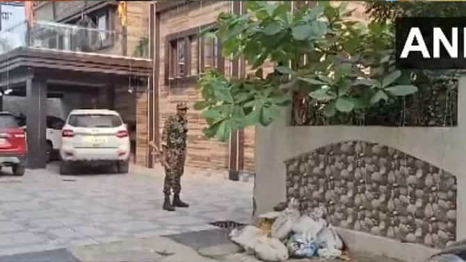 Income Tax Raids: विधानसभा निवडणुकीच्या तोंडावर आयकर विभागाची छापेमारी