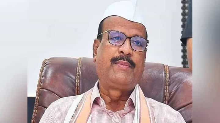 Abdul Sattar : “माझ्यात मुख्यमंत्री बदलण्याची ताकद…”, अब्दुल सत्तार यांच्या वक्तव्यानं चर्चांना उधाण Abdul Sattar : “माझ्यात मुख्यमंत्री बदलण्याची ताकद…”, अब्दुल सत्तार यांच्या वक्तव्यानं चर्चांना उधाण