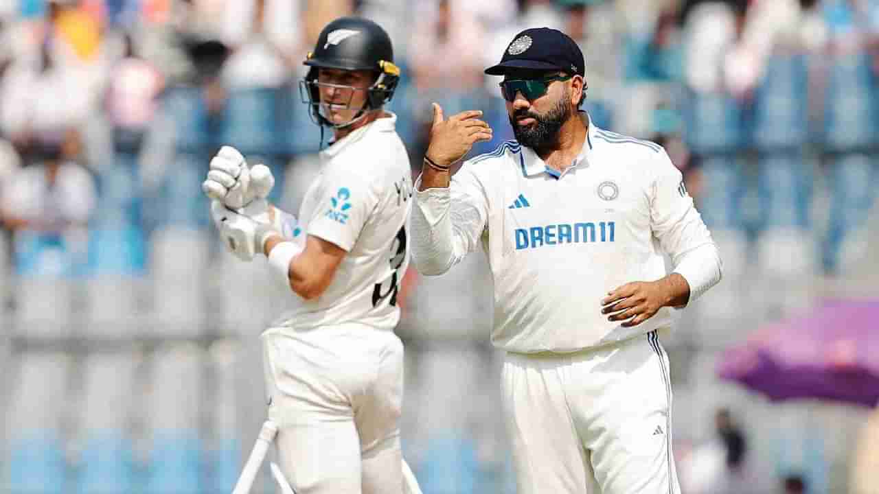 IND vs NZ : ड्रेसिंग रुममध्ये रोहित शर्माने ऋषभ पंतला झापलं! त्या व्हिडीओमुळे सोशल मीडियावर रंगली चर्चा