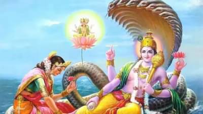 Vijaya Ekadashi 2025: विजय एकादशीच्या दिवशी तुळशीला या विशेष वस्तू अर्पण केल्यामुळे मिळेल पैसाच पैसा.....