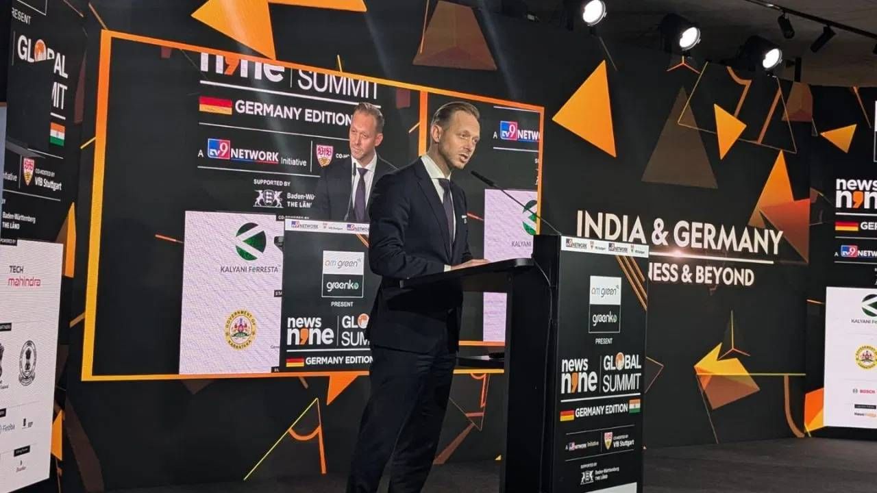 India-Germany : ग्लोबल समिटमध्ये VfB Stuttgart चे CMO भारत-जर्मनी संबंधांबद्दल काय बोलले? India-Germany : ग्लोबल समिटमध्ये VfB Stuttgart चे CMO भारत-जर्मनी संबंधांबद्दल काय बोलले?
