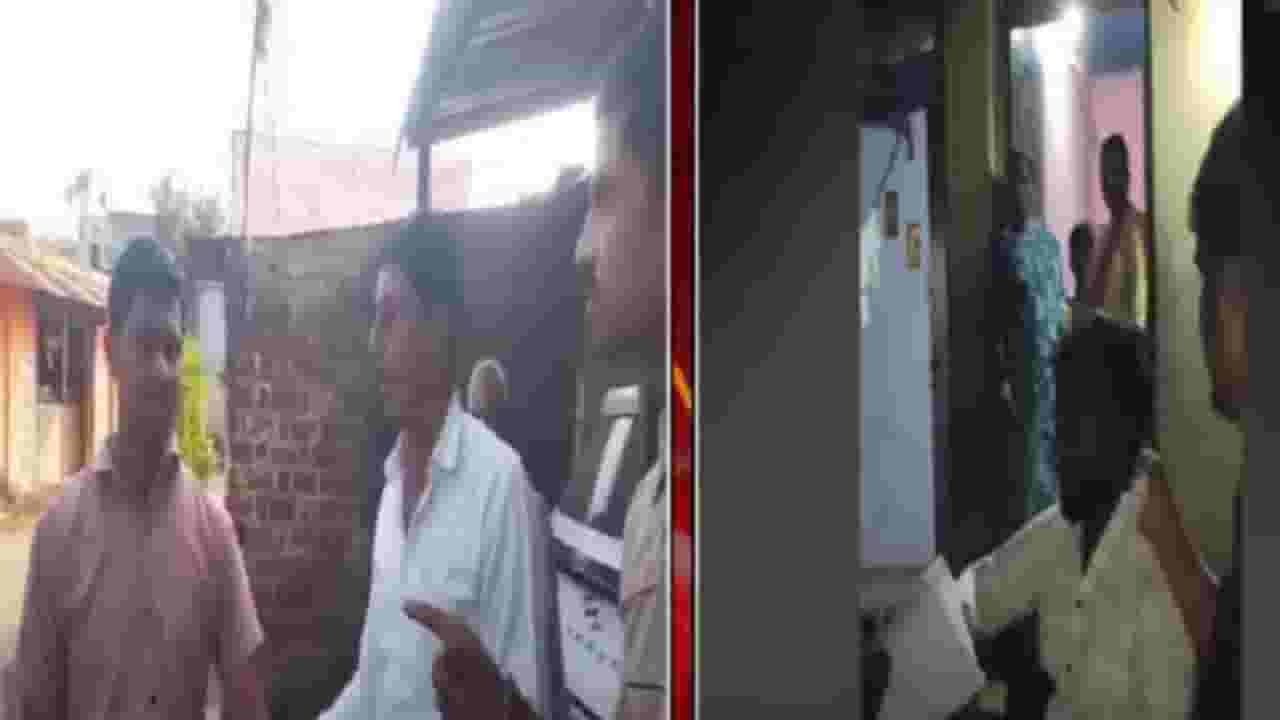 Vidhan Sabha Election 2024 : एका मताला 500 रूपये... मतदारसंघात पैशांचं वाटप करणाऱ्याची चांगलीच धुलाई, व्हिडीओ व्हायरल