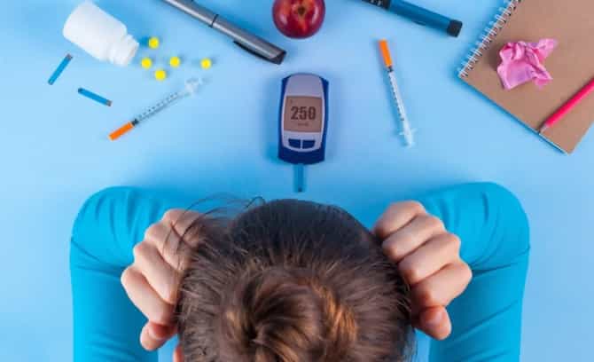 मधुमेहामुळे मानसिक आरोग्य धोक्यात? Diabetes Distress म्हणजे काय? जाणून घ्या
