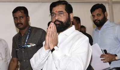 एकनाथ शिंदे बॉम्ब टाकणार की बॅकफूटवर जाणार? थोड्याच वेळात मांडणार भूमिका; अवघ्या देशाचं लक्ष महाराष्ट्राकडे