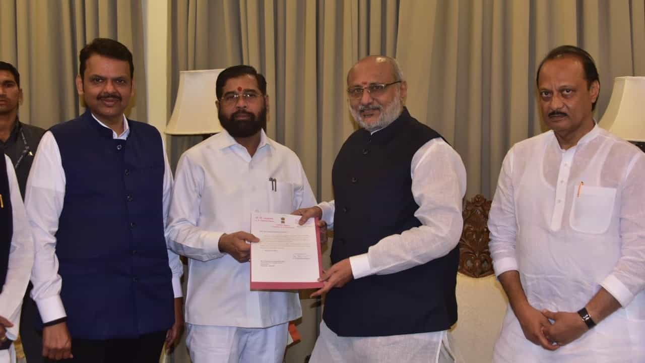 एकनाथ शिंदे यांचा मुख्यमंत्रीपदाचा राजीनामा, काळजीवाहू CM म्हणून पाहणार कारभार; नवा रोल काय?