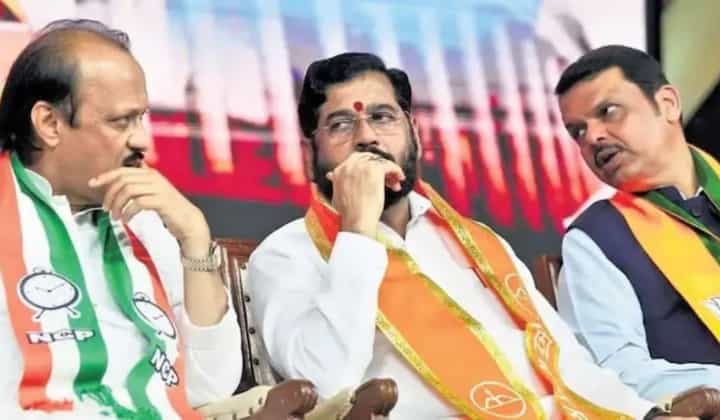 'बहुमत मिळाल्यानं गांगरून गेलेत', खातेवाटपावर बोलताना मनसे नेत्याची महायुतीवर सडकून टीका 'बहुमत मिळाल्यानं गांगरून गेलेत', खातेवाटपावर बोलताना मनसे नेत्याची महायुतीवर सडकून टीका