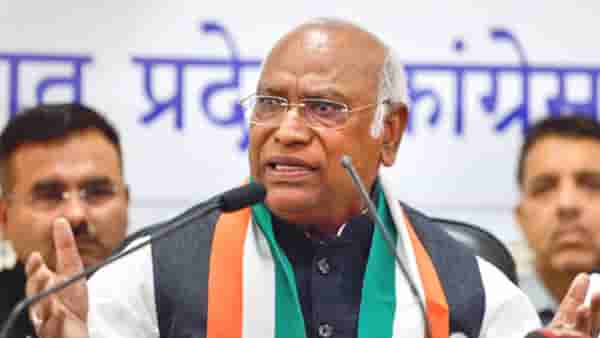 ...म्हणून काँग्रेसचा पराभव होतोय; खरेगेंनी राहुल गांधींसमोरच नेत्यांना सुनावलं, सांगितलं महत्त्वाचं कारण
