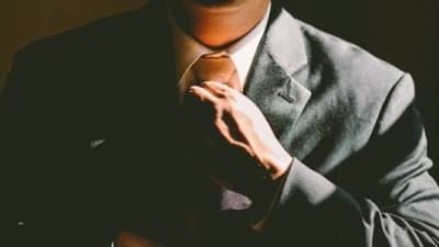 कॉन्फिडंट पुरुषांच्या ‘या’ 7 सवयी जाणून घ्या