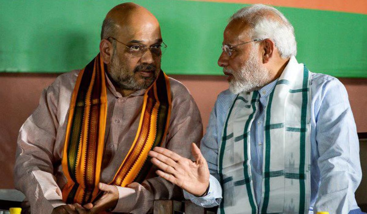 मुख्यमंत्रीपदासाठी मोदी-शाहांची या नावाला पसंती, या दिवशी शपथविधी? मुख्यमंत्रीपदासाठी मोदी-शाहांची या नावाला पसंती, या दिवशी शपथविधी?