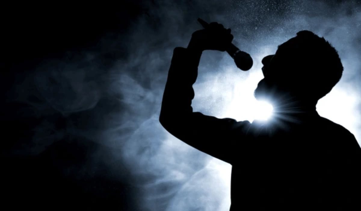 भारतातील सर्वात महागडा गायक, एका तासासाठी घेतो 3 कोटी