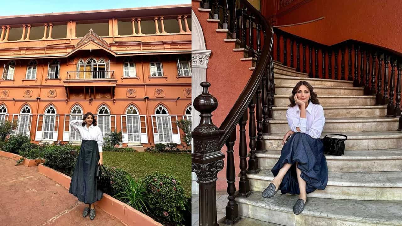 सोनाली हिने कॉलेजच्या बाहेरचे काही फोटो सोशल मीडियावर पोस्ट केले आहेत. सध्या सर्वत्र अभिनेत्रीच्या फोटोंची चर्चा रंगली आहे. चाहत्यांनी देखील अभिनेत्रीचे फोटो आवडले आहेत.