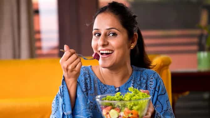 हिवाळ्यात सतत सर्दी, खोकला होतो? रोगप्रतिकारक शक्ती कमी झाली? मग हे उपाय नक्की करा