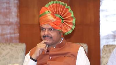 मुख्यमंत्रिपदाची जबाबदारी स्विकारताच फडणवीसांनी सांगितला मुंबईच्या विकासाचा मेगा प्लॅन; म्हणाले, धारावीत...