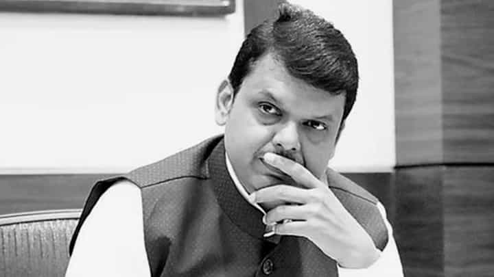 मला स्वत:ला या जिल्ह्याचं पालकमंत्री व्हायला आवडेल, काय म्हणाले देवेंद्र फडणवीस ? मला स्वत:ला या जिल्ह्याचं पालकमंत्री व्हायला आवडेल, काय म्हणाले देवेंद्र फडणवीस ?