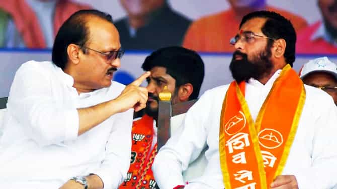 Ajit Pawar : पुण्यात भगवा फडकवायचाय, एकनाथ शिंदेंच्या वक्तव्यावर अजित पवारांनी दिलं असं उत्तर