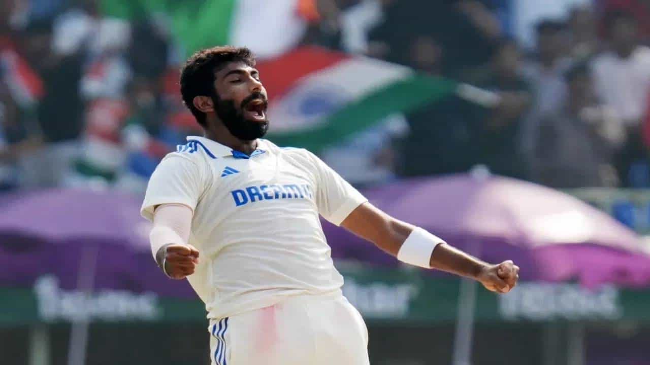 आधी गुगल चेक कर..., त्या प्रश्नावर जसप्रीत बुमराहनं दिलं असं उत्तर, रिपोर्टरची बोलतीच बंद, पहा Video