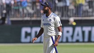 IND vs AUS 4th Test : तिसऱ्या दिवशीचा खेळ संपला, नितीश कुमार रेड्डीच्या शतकामुळे भारताचं कमबॅक