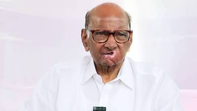 शरद पवारांच्या पक्षात चाललंय काय? आधी जयंत पाटील यांच्या राजीनाम्याची चर्चा, आता सत्तेत सहभागी होण्यासाठी  2 मतप्रवाह?