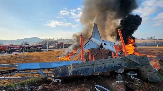 Korea Plane Crash : त्याला मृत्यूची चाहूल आधीच लागली, विमानातूनच पाठवला होता हादरवणारा मेसेज, अन् नंतर घडली भीषण दुर्घटना