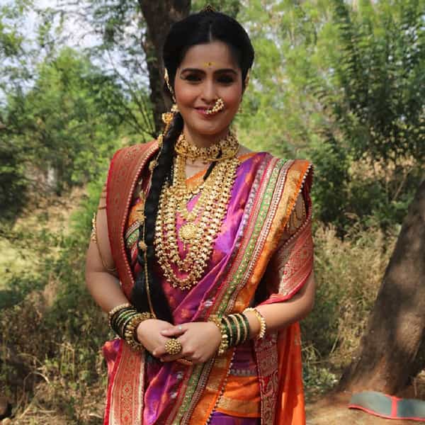 महाराष्ट्राची कुलस्वामिनी 'आई तुळजाभवानी' या मालिकेत आतापर्यंत देवीचे अनेक अवतार पाहायला मिळाले आहेत. देवीच्या विविध अवतारांचा हा आध्यात्मिक प्रवास प्रेक्षकांसाठी निश्वितच वेगळा ठरत आहे. अशातच आता म्हाळसा देवीच्या भूमिकेद्वारे घराघरात लोकप्रिय झालेली अभिनेत्री सुरभी हांडेची या मालिकेत एण्ट्री होणार आहे.