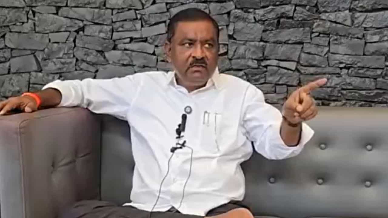 Suresh Dhas : सुरेश धसांचा नवा अंदाज, भावूक होत म्हणाले 'कल खेल में हम हो ना हो, गर्दिश में...'