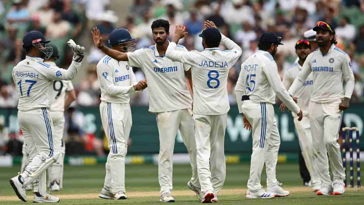 IND vs AUS : पहिल्या दिवसाचा खेळ संपला, ऑस्ट्रेलियाचा 6 गडी बाद 311 धावा