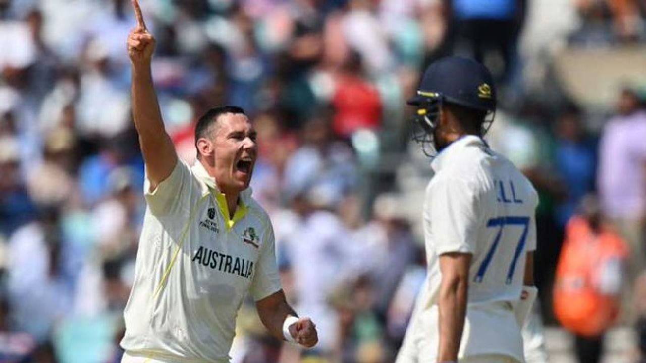 AUS vs IND : दुसऱ्या कसोटीसाठी प्लेइंग ईलेव्हन जाहीर, टीममध्ये 1 बदल, कुणाला संधी? AUS vs IND : दुसऱ्या कसोटीसाठी प्लेइंग ईलेव्हन जाहीर, टीममध्ये 1 बदल, कुणाला संधी?