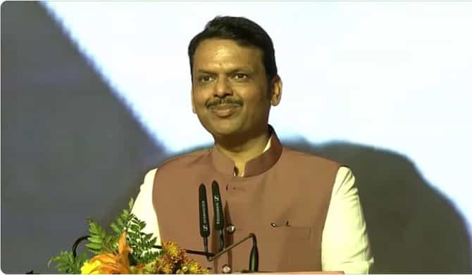 महाराष्ट्राचे मुख्यमंत्री झाल्यानंतर आता देवेंद्र फडणवीस यांच्यापुढे असतील हे 4 आव्हान
