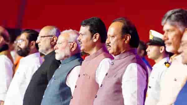 दोन दिवसांपूर्वी मंत्रिमंडळ विस्तार पण अद्याप खातेवाटप नाही, महायुतीचं घोडं नेमकं अडलंय कुठे?
