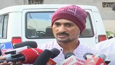 संतोष देशमुखांचे भाऊ धनंजय देशमुख भावुक, मस्साजोगच्या ग्रामस्थांना काय केली विनंती?