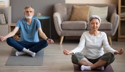 हाय बीपीने त्रस्त आहात तर जीवनशैलीत हे 5 बदल करा, नैसर्गिकरित्या नियंत्रणात राहील रक्तदाब