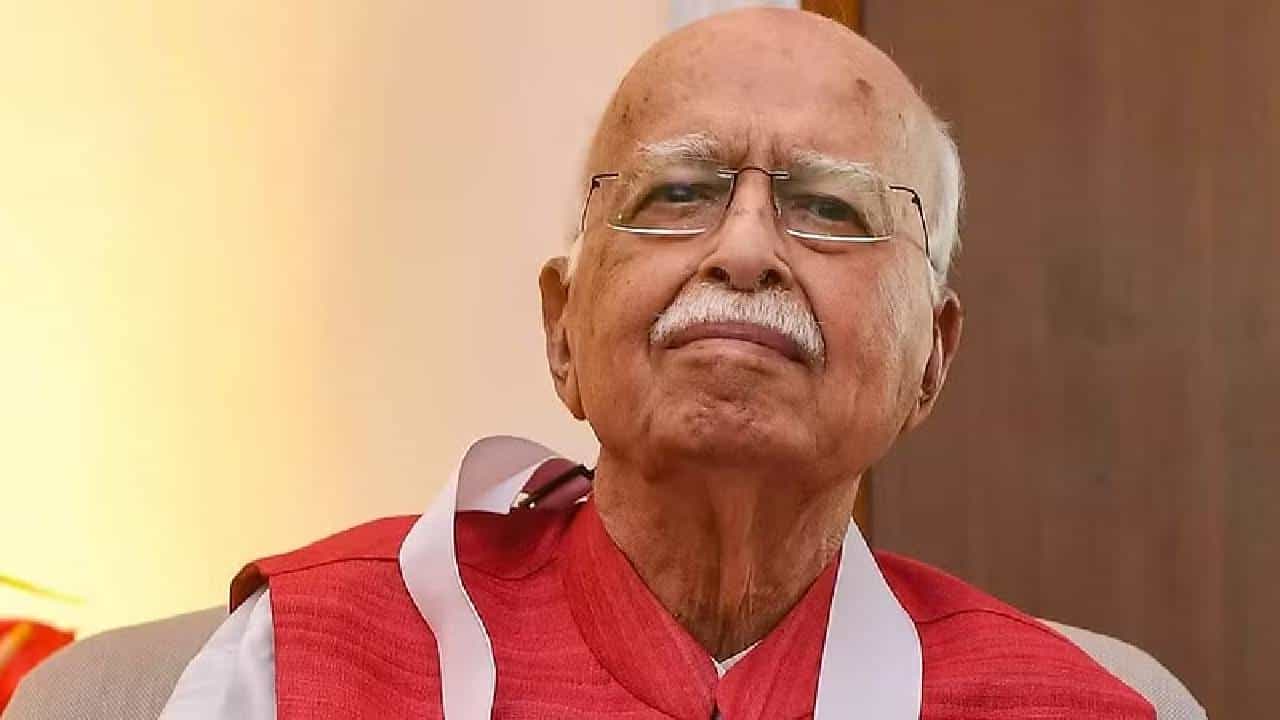 Lal Krishna Advani Health : लालकृष्ण आडवाणींची तब्येत बिघडली, गेल्या 4-5 महिन्यात चौथ्यांदा रूग्णालयात दाखल Lal Krishna Advani Health : लालकृष्ण आडवाणींची तब्येत बिघडली, गेल्या 4-5 महिन्यात चौथ्यांदा रूग्णालयात दाखल
