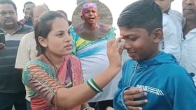 अवघ्या 11 वर्षाच्या मयंक म्हात्रेने रचला इतिहास, ठरला पहिला जलतरणपटू