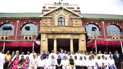 विरोधी पक्षनेतापदाचा निर्णय अधांतरी आणि या मोठ्या पदाचा निर्णय