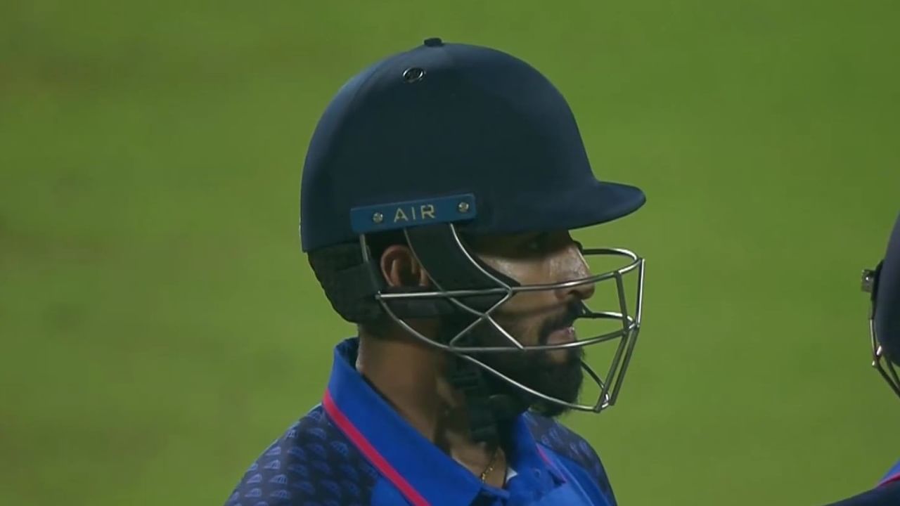 Video : 6 बॉलमध्ये 6 सिक्स, 29 चेंडूत 66 धावा, रजत पाटीदारचा झंझावात, मध्य प्रदेश फायनलमध्ये